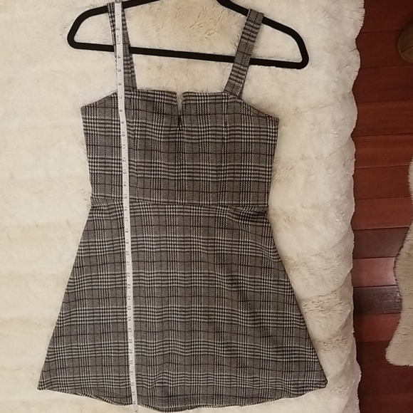 Aero Plaid A-line Mini Dress, size M - Picture 8 of 9